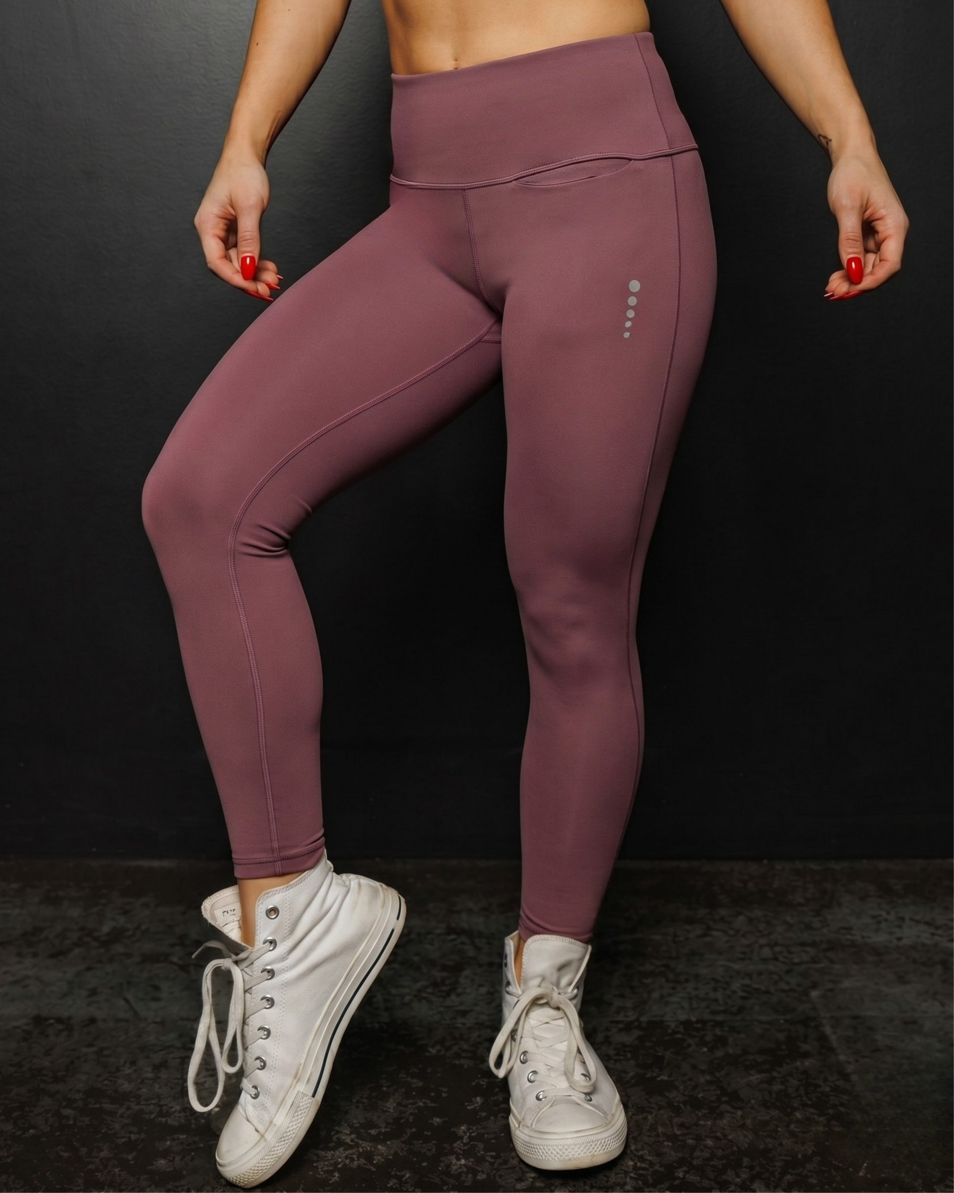 Soft stretch fabric wine women tights