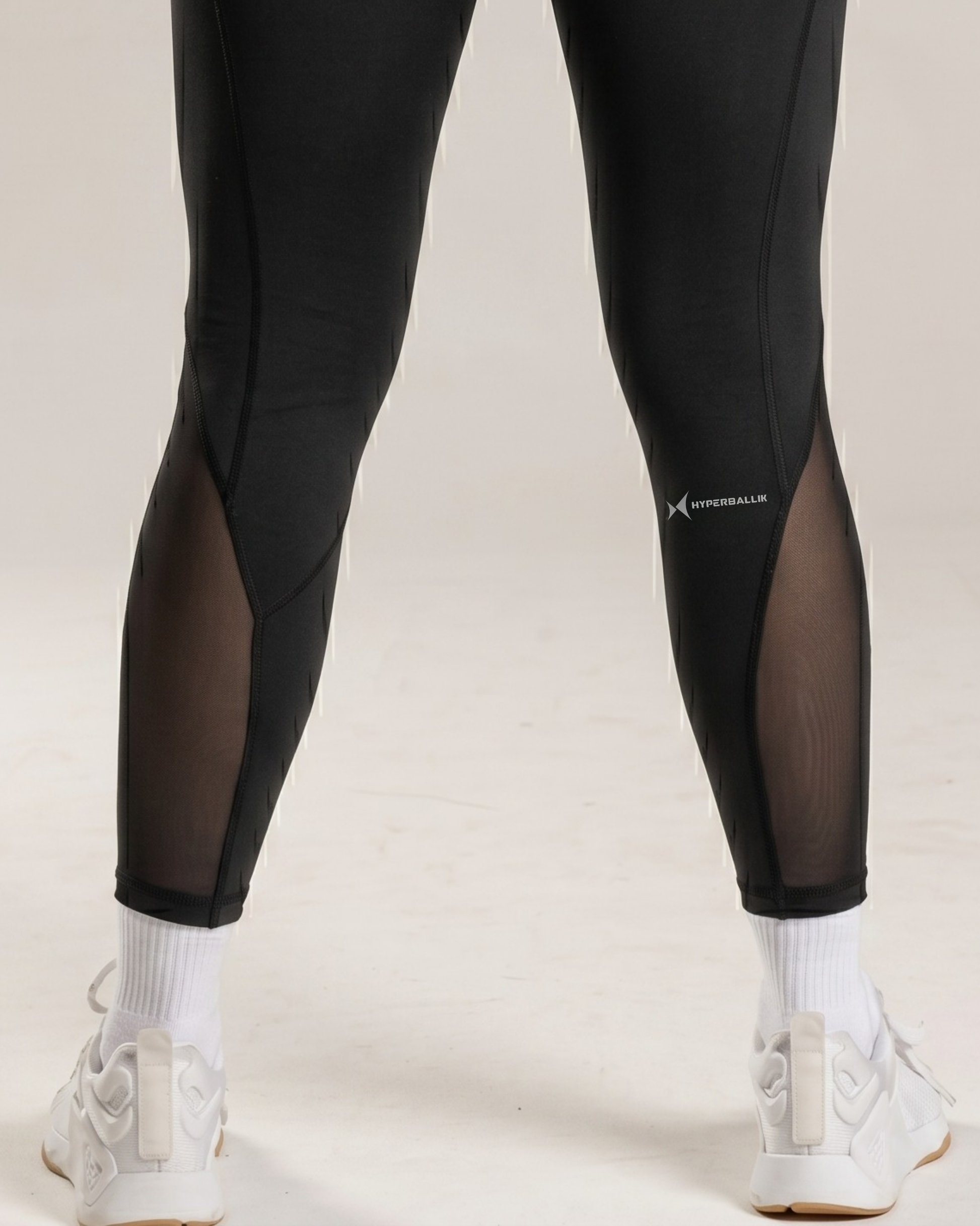 Stretch fabric black women tights detail