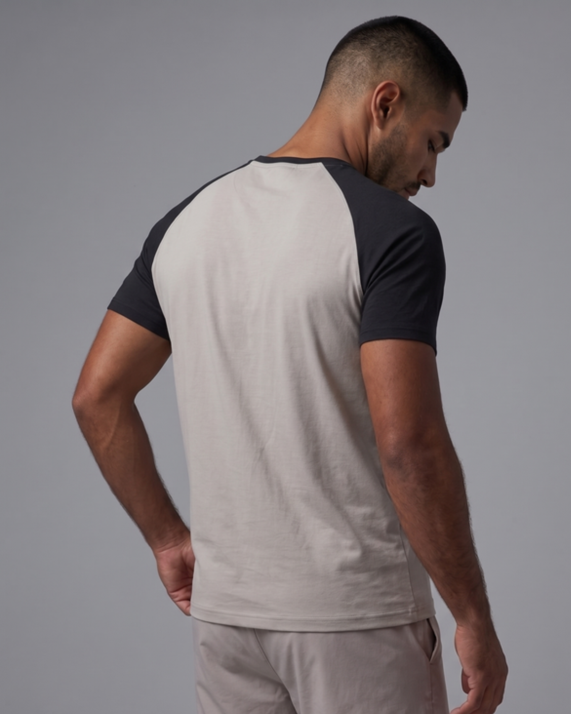 Article 2105 - Light Grey - 3