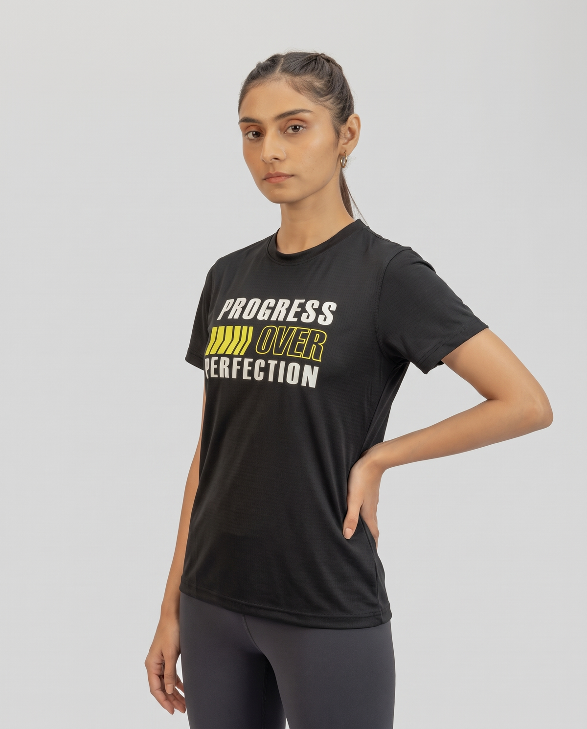 2002 Aeron Womens Round Neck T-Shirt - Black